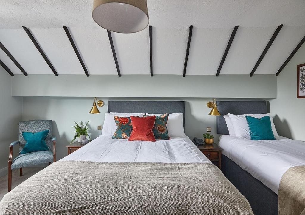 The New Inn Heckfield Hook  Dış mekan fotoğraf
